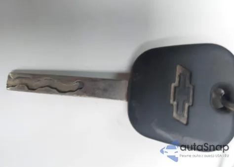 2015 Chevrolet Silverado 1500 1Lt z USA, uszkodzony, nr VIN 3GCPCREC2FG452873